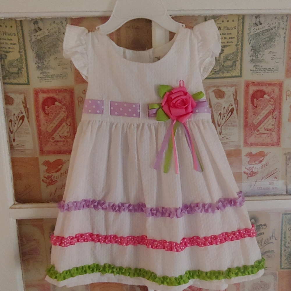 White ribbon ruffle dress. 12M
